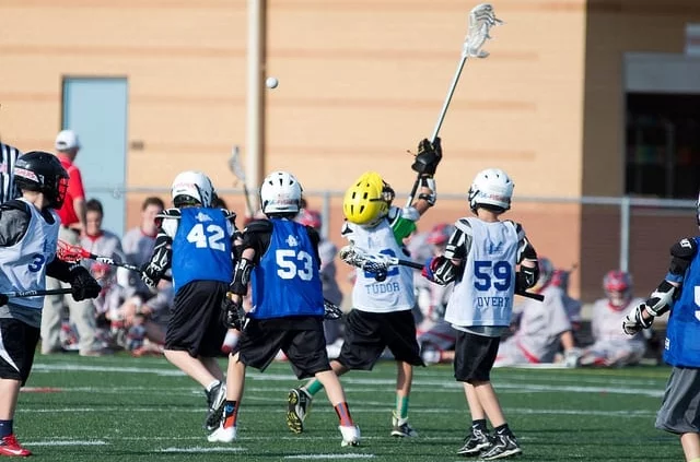 youth lacrosse bad pass